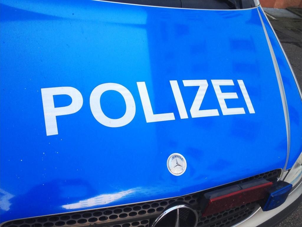 1 2 polizei 10