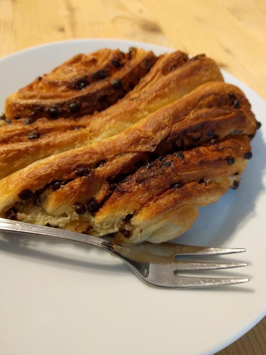 34 Franzbrötchen