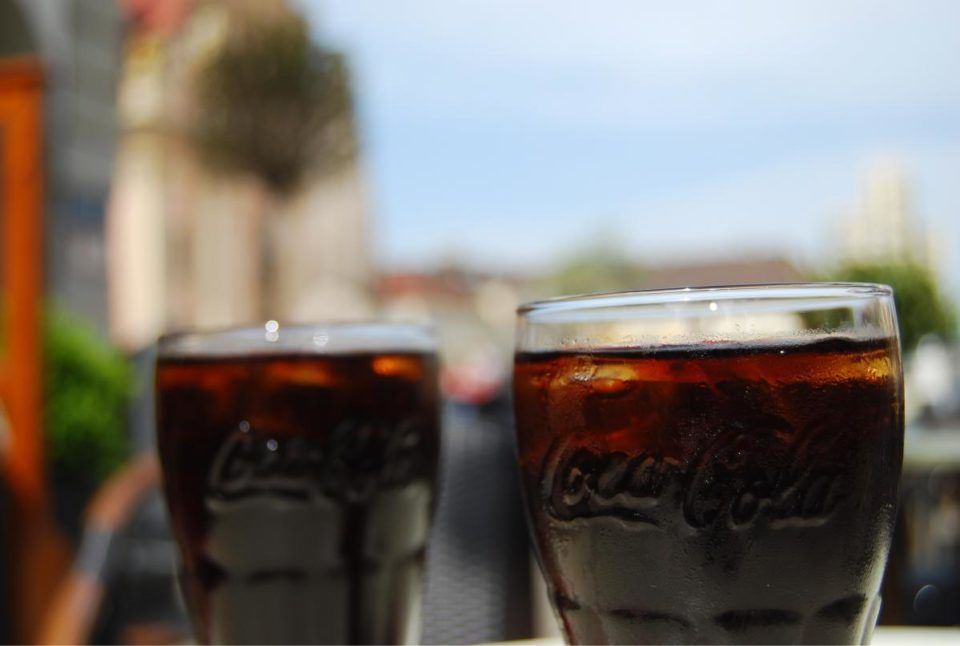 02 coca cola