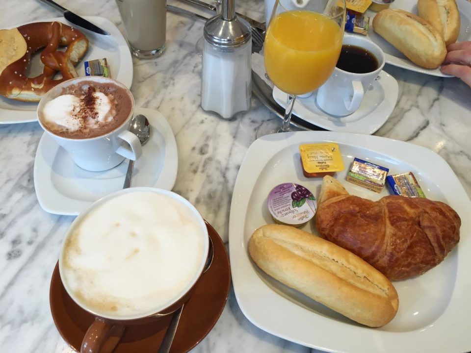 kaffee und kuchen freitag