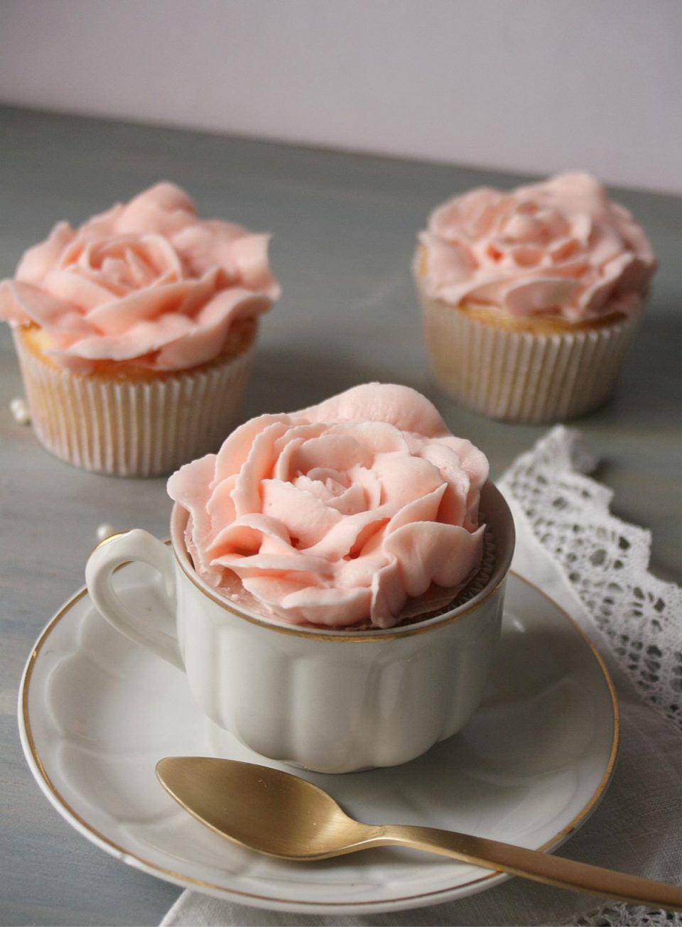 spring cupcakes